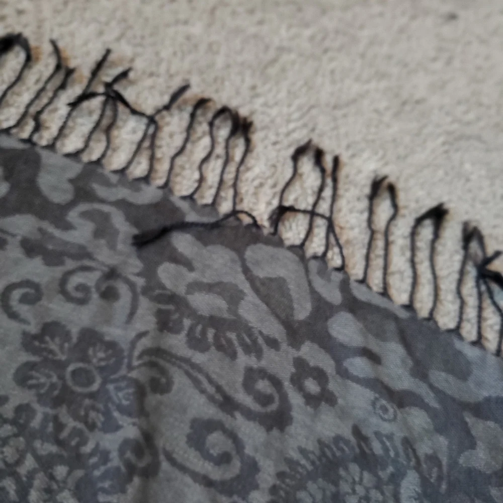 West Loop Paisley And Leopard Patterned Gray Scarf with Fringe